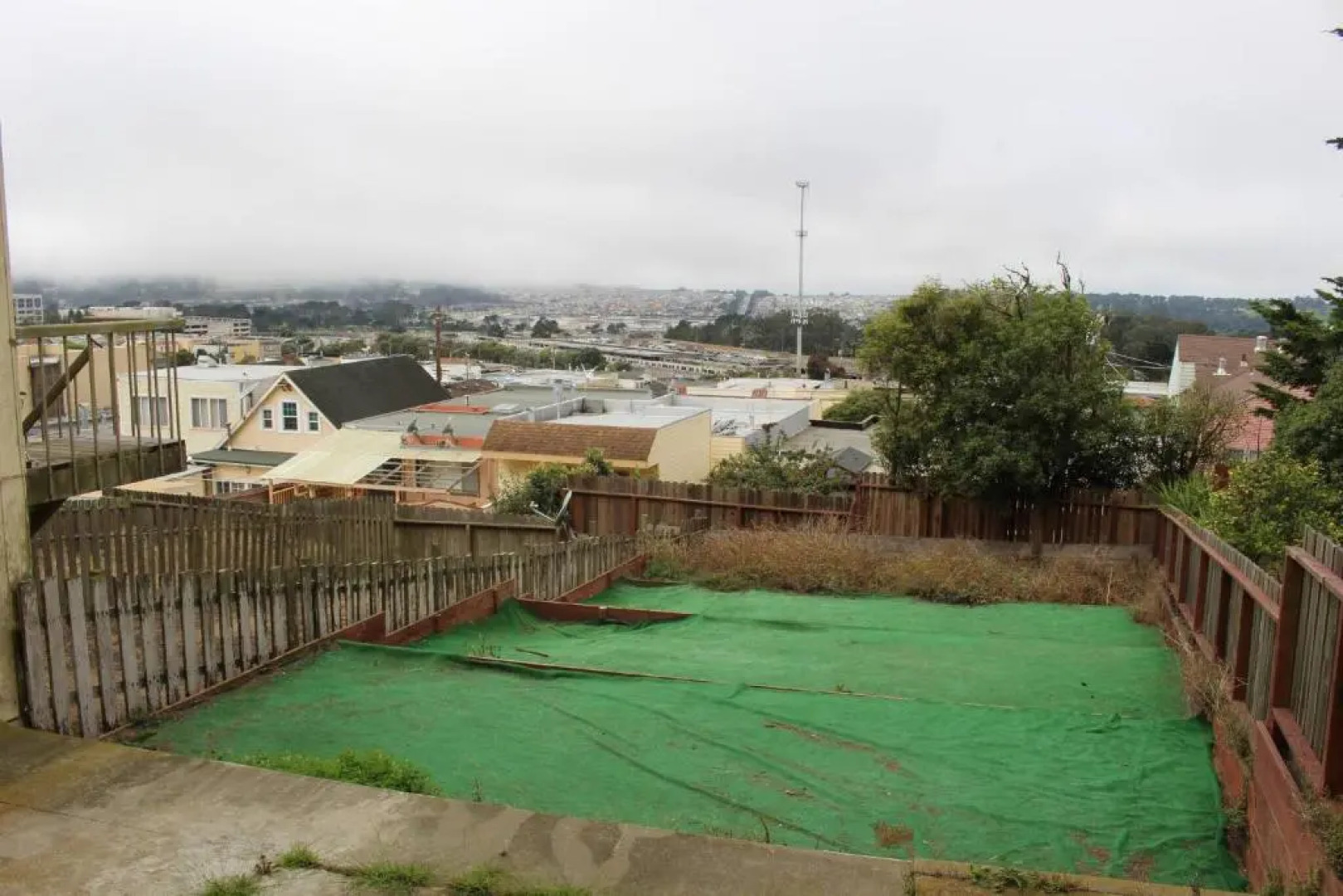 3 BD 2 Bath House, Walkable To Bart, Free Parking, Views