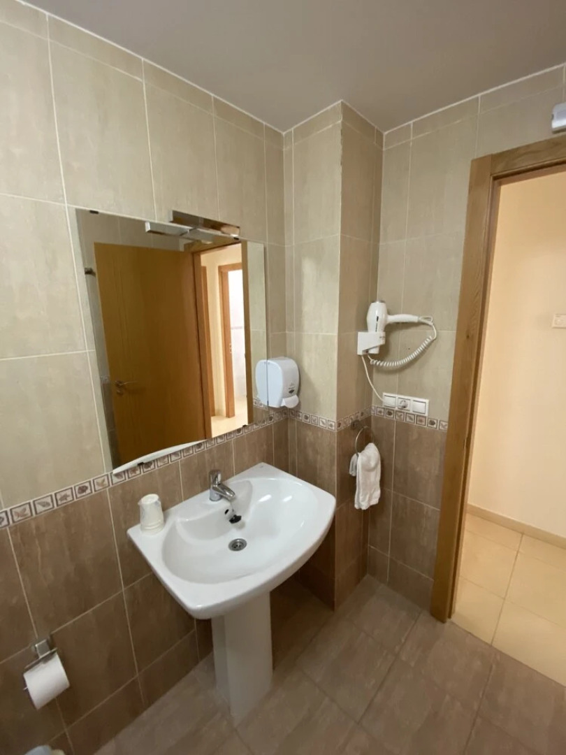 dpCristal Calvo Sotelo 164 4C