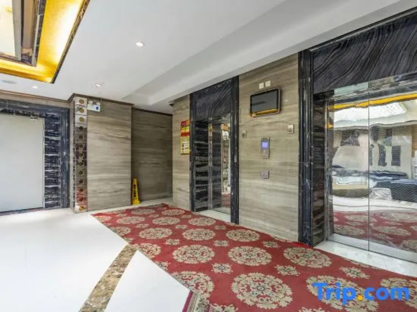 Urumqi City Langcheng Hotel