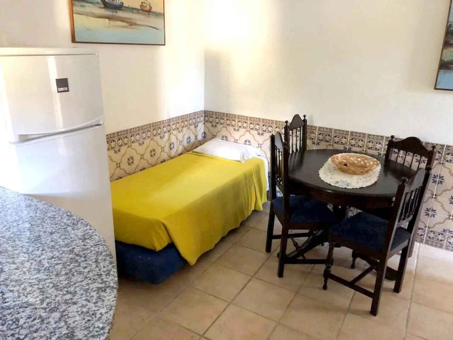 House With one Bedroom in Odiáxere, With Pool Access, Enclosed Garden