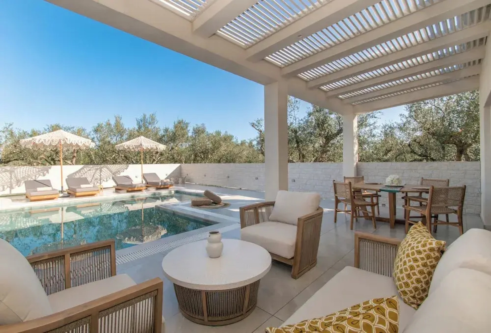 Camelia Luxury Suites - Private Pool & Jaccuzi