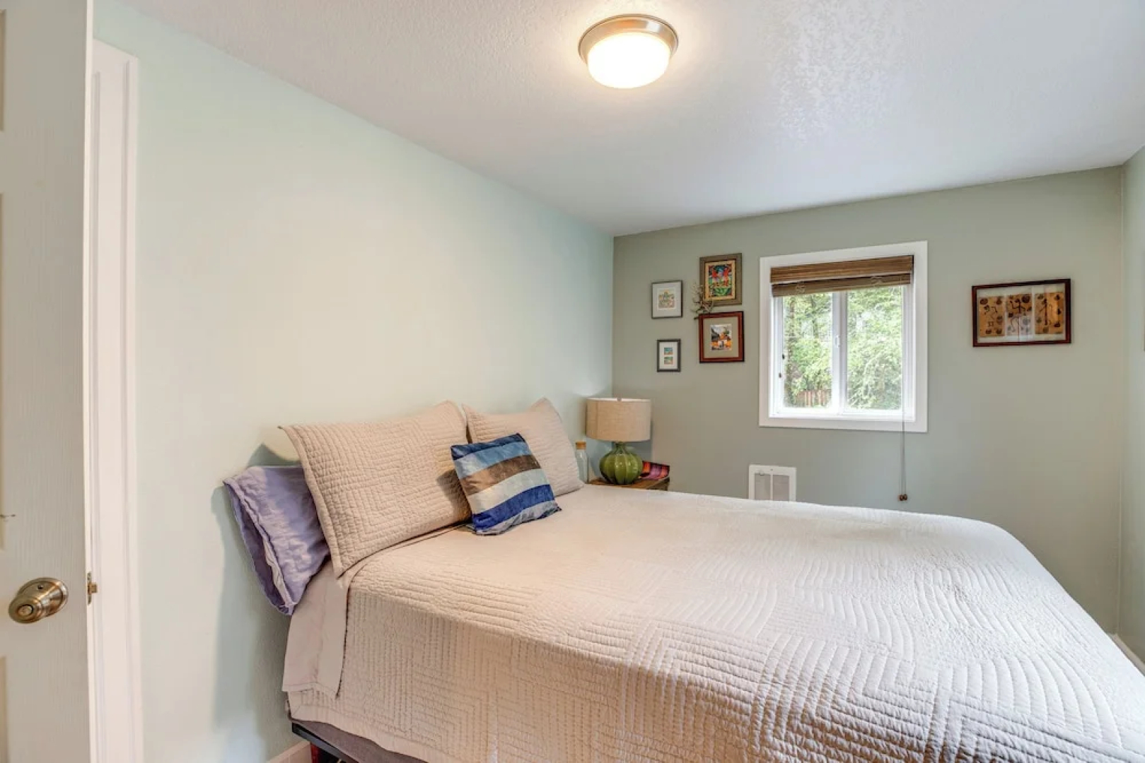 Quaint Tillamook Getaway Near Netarts Bay