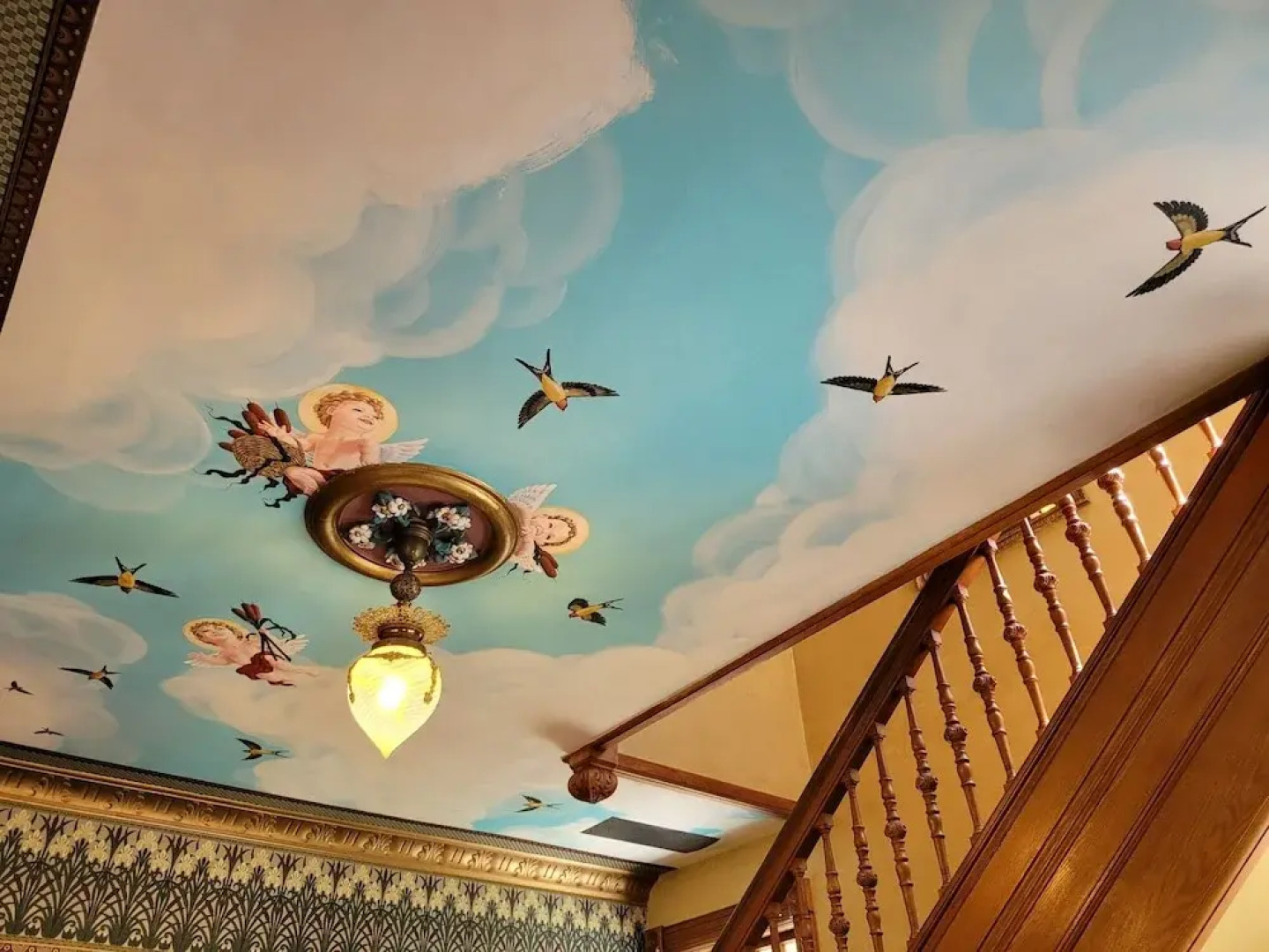 Grand Victorian B&B Inn