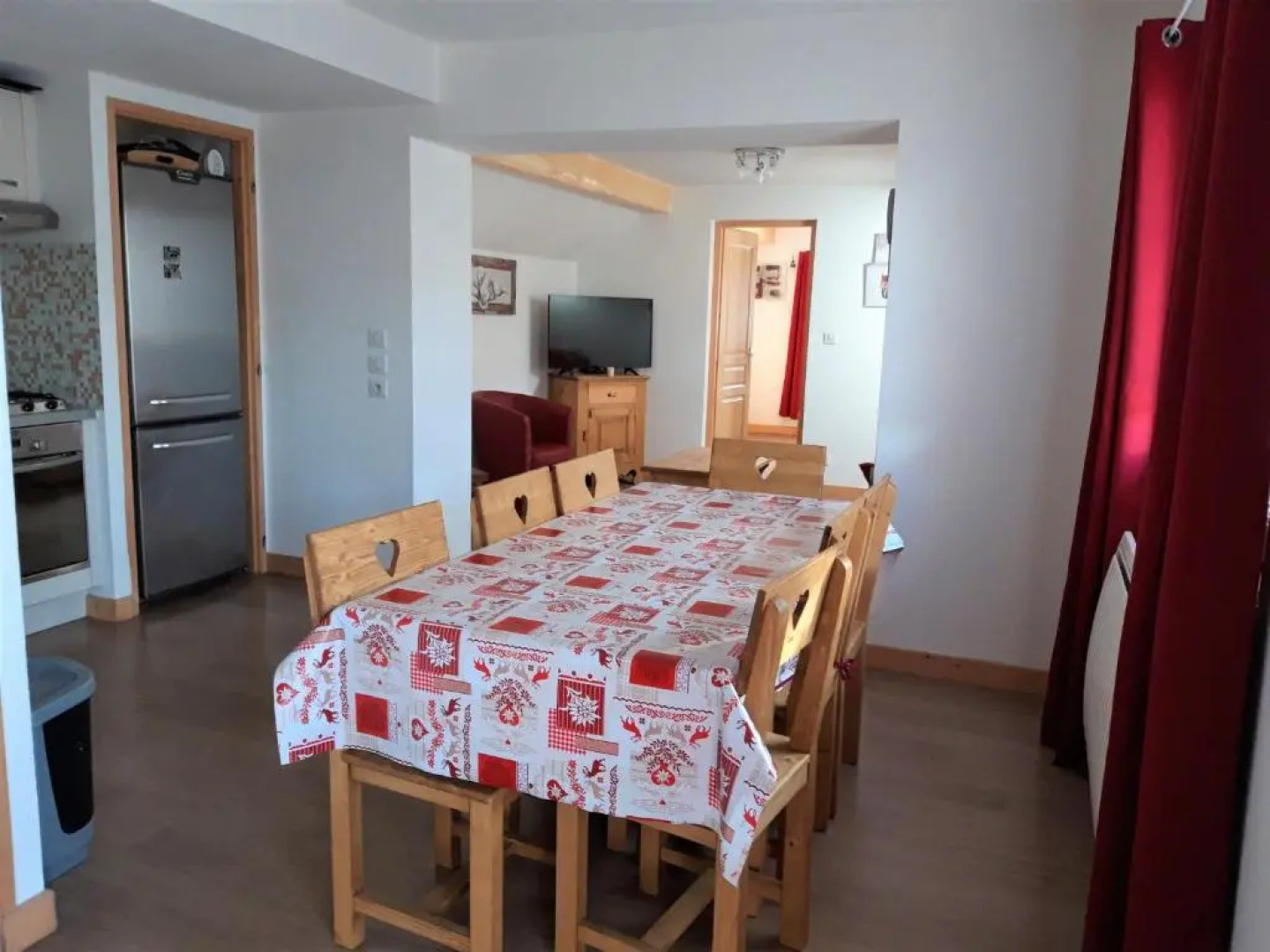 Appartement Albiez-Montrond, 4 pièces, 8 personnes - FR-1-618-3
