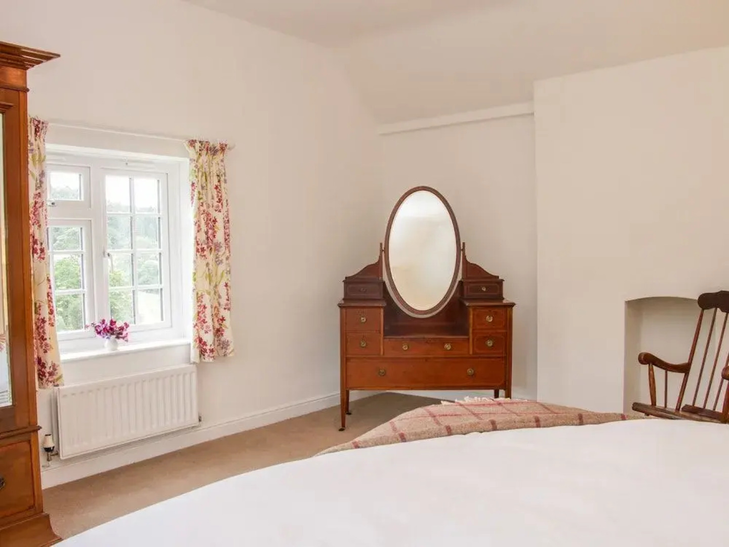 The Old Farmhouse, Upper Pitts