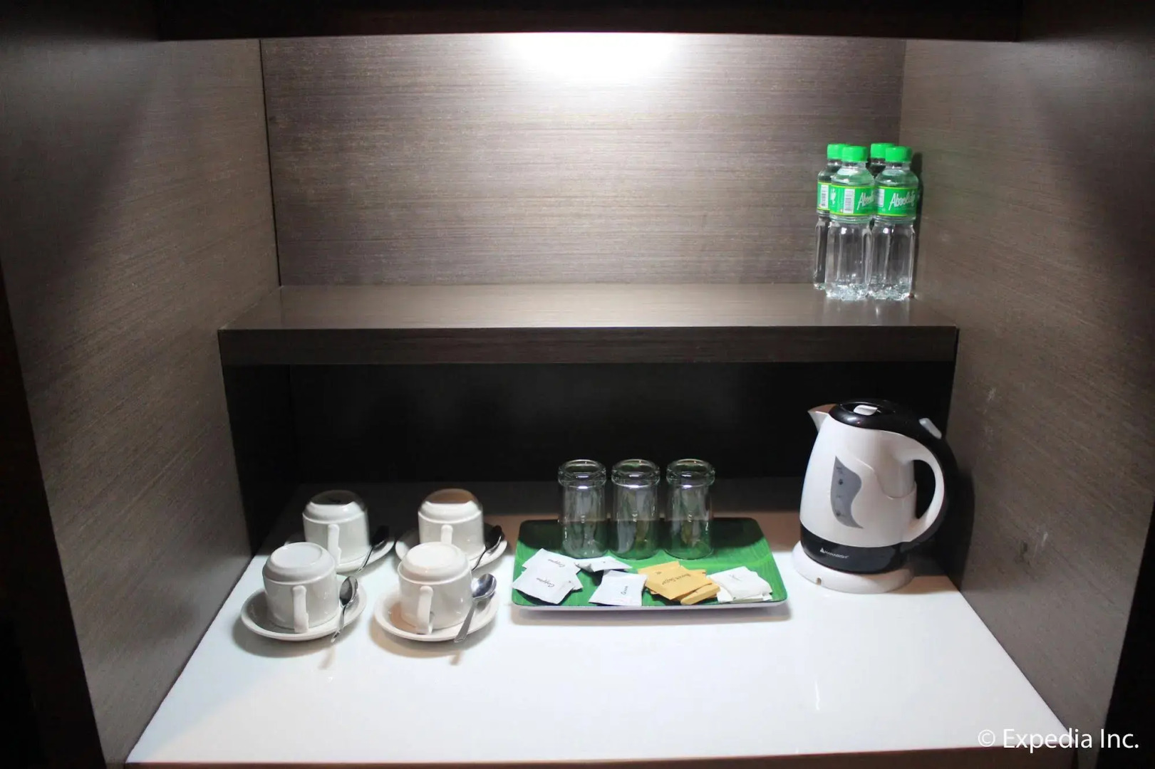 Rivermount Hotel And Resort