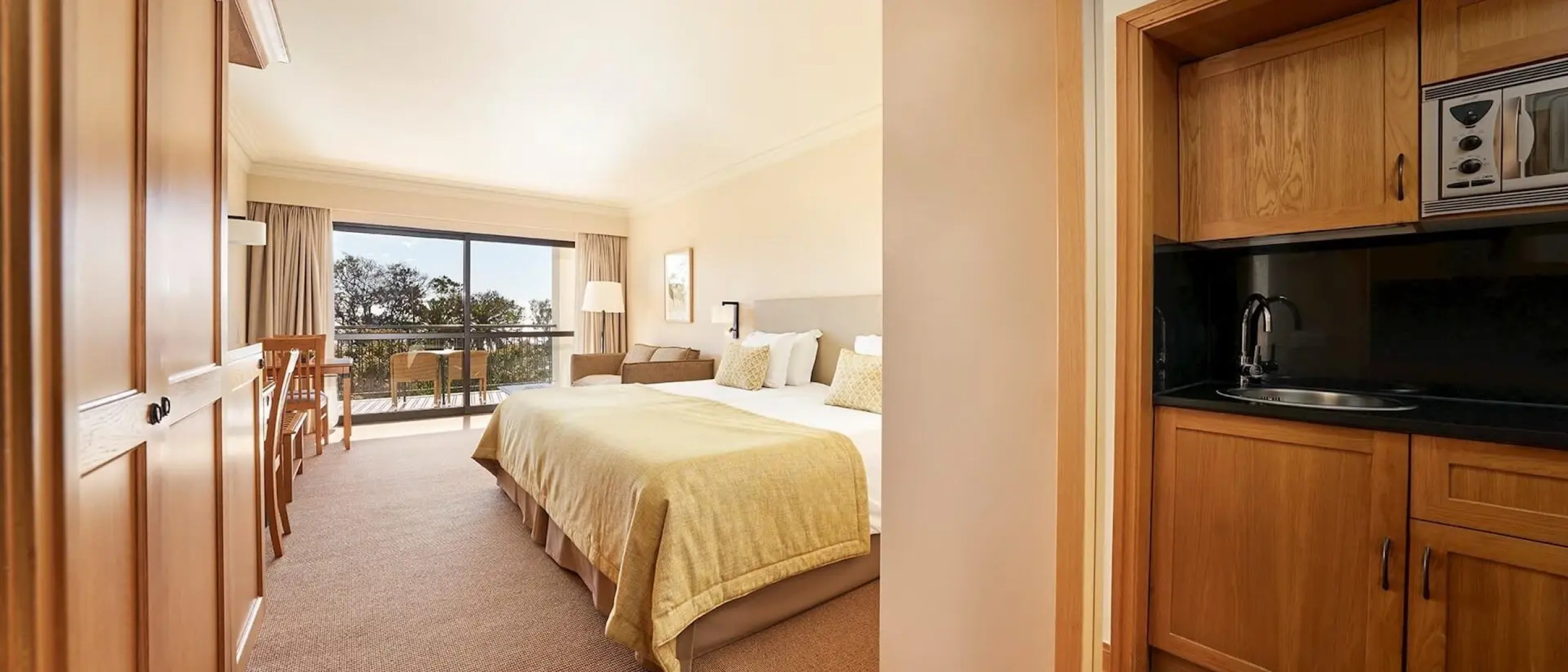 The Residence at Vila Porto Mare