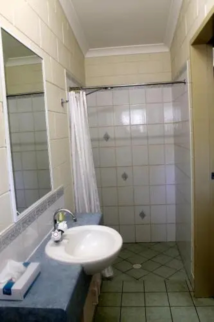 The Overflow Motor Inn