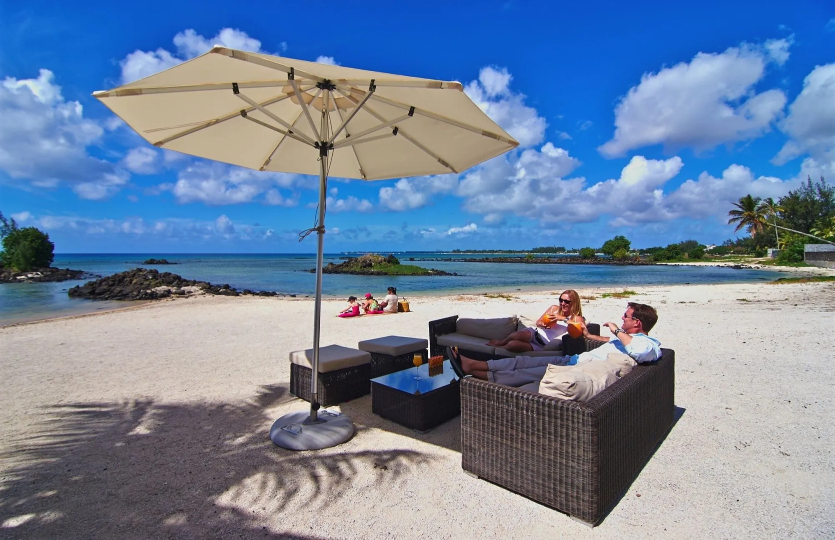 Bon Azur Beachfront Suites & Penthouses with LOV