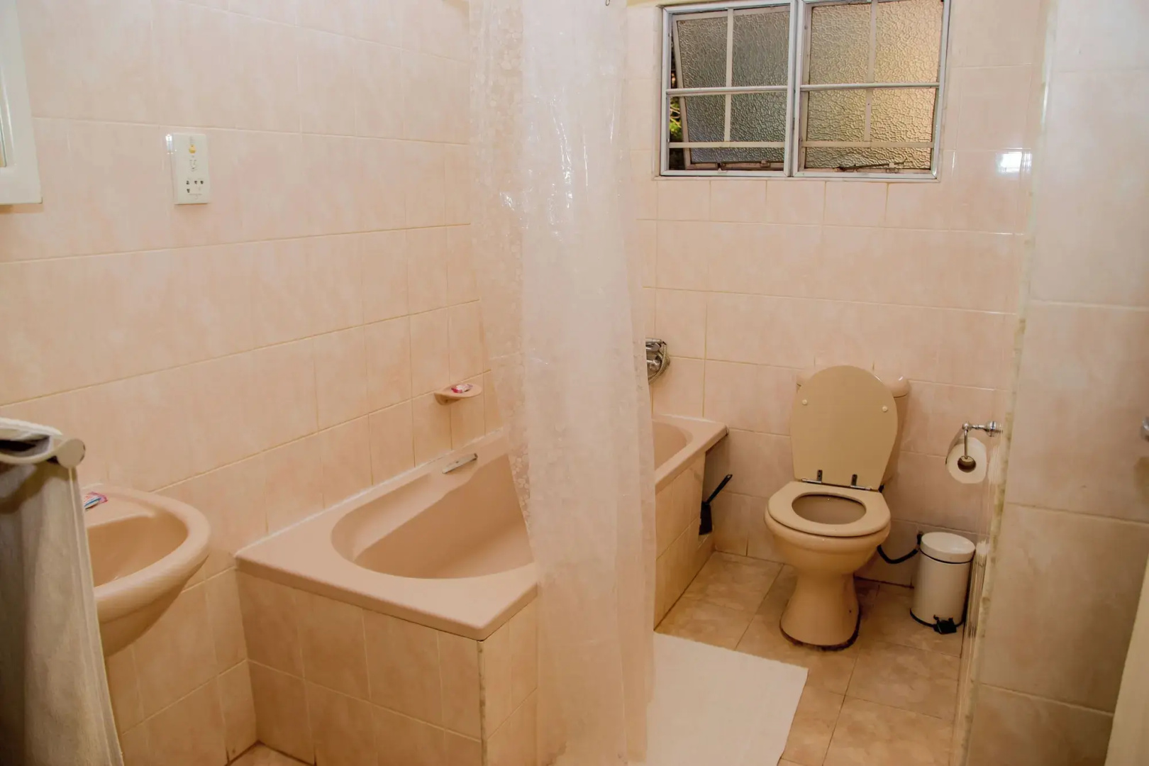 Mosi-O-Tunya Executive Lodge