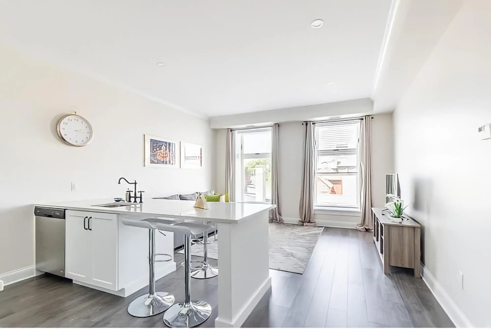 Iconic Rideau 1Bd Unit Balcony Free Parking