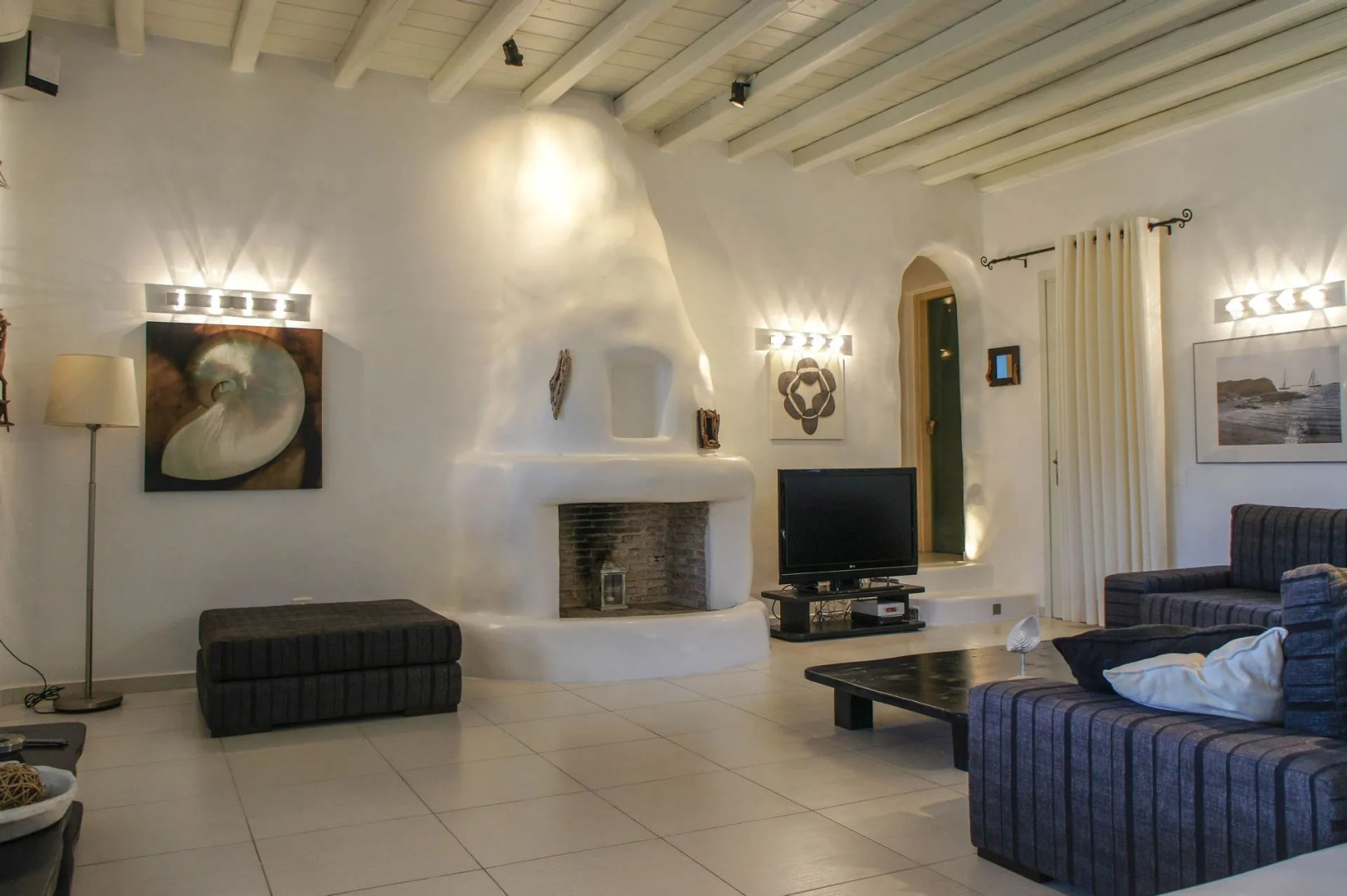 Beyond Beachfront Super Paradise Villa