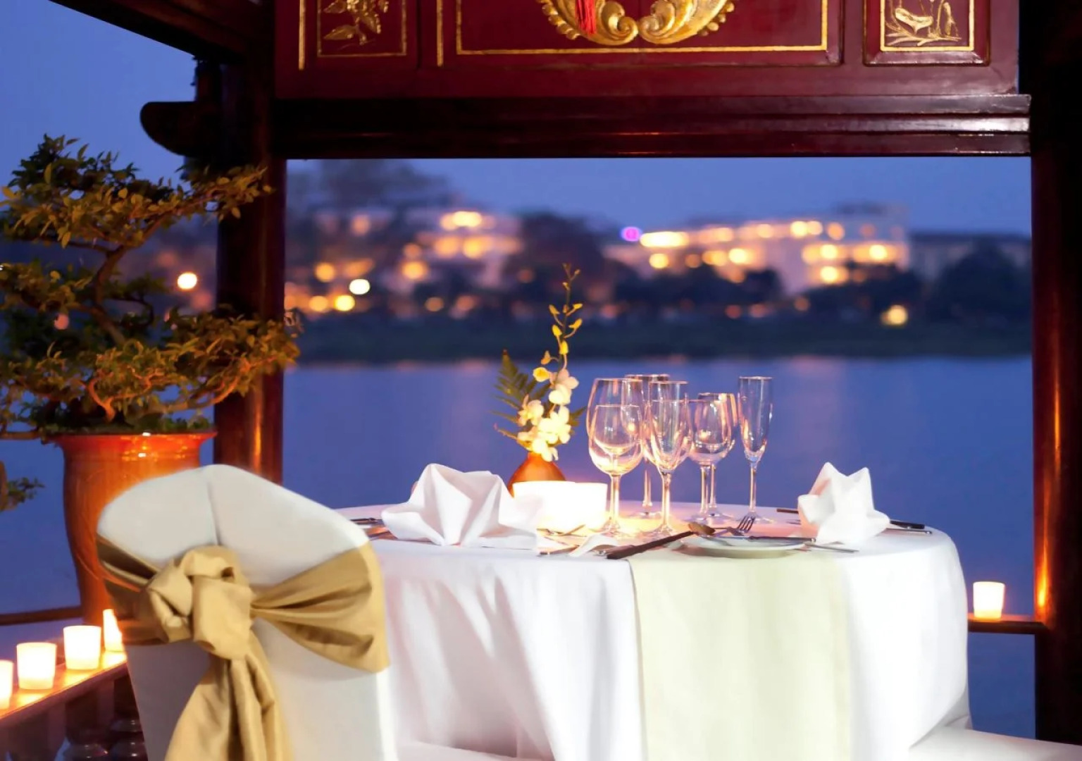 Azerai La Residence Hue