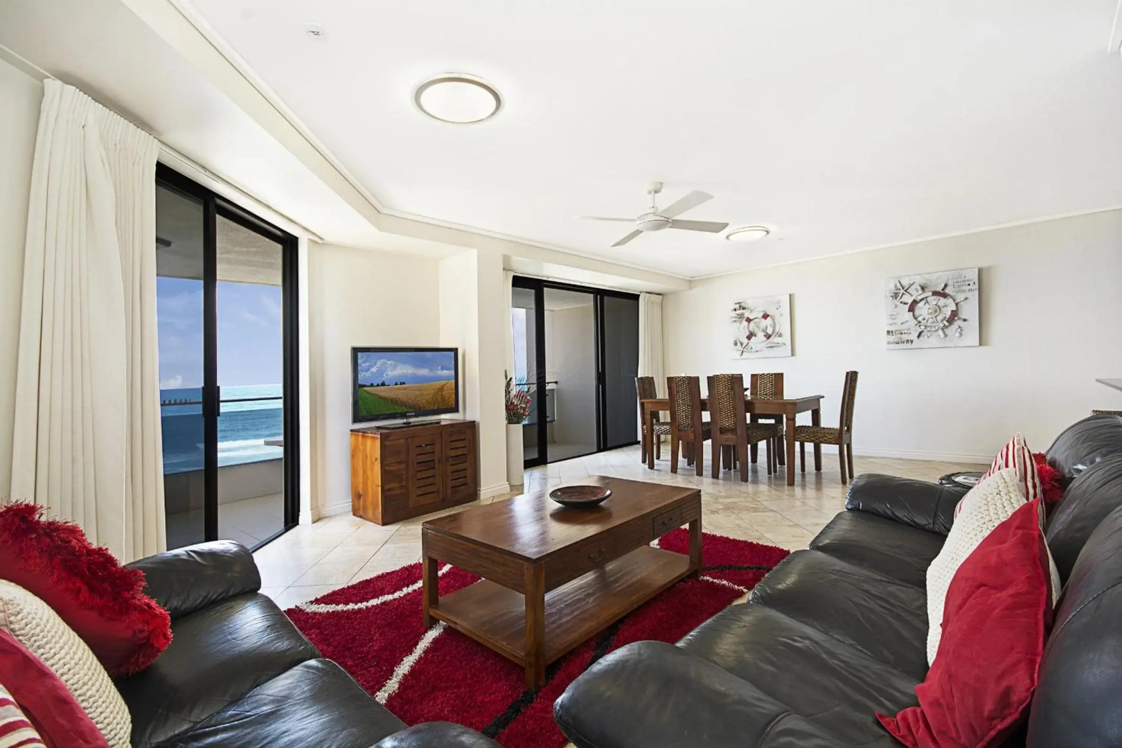 Clubb Coolum Beach Resort
