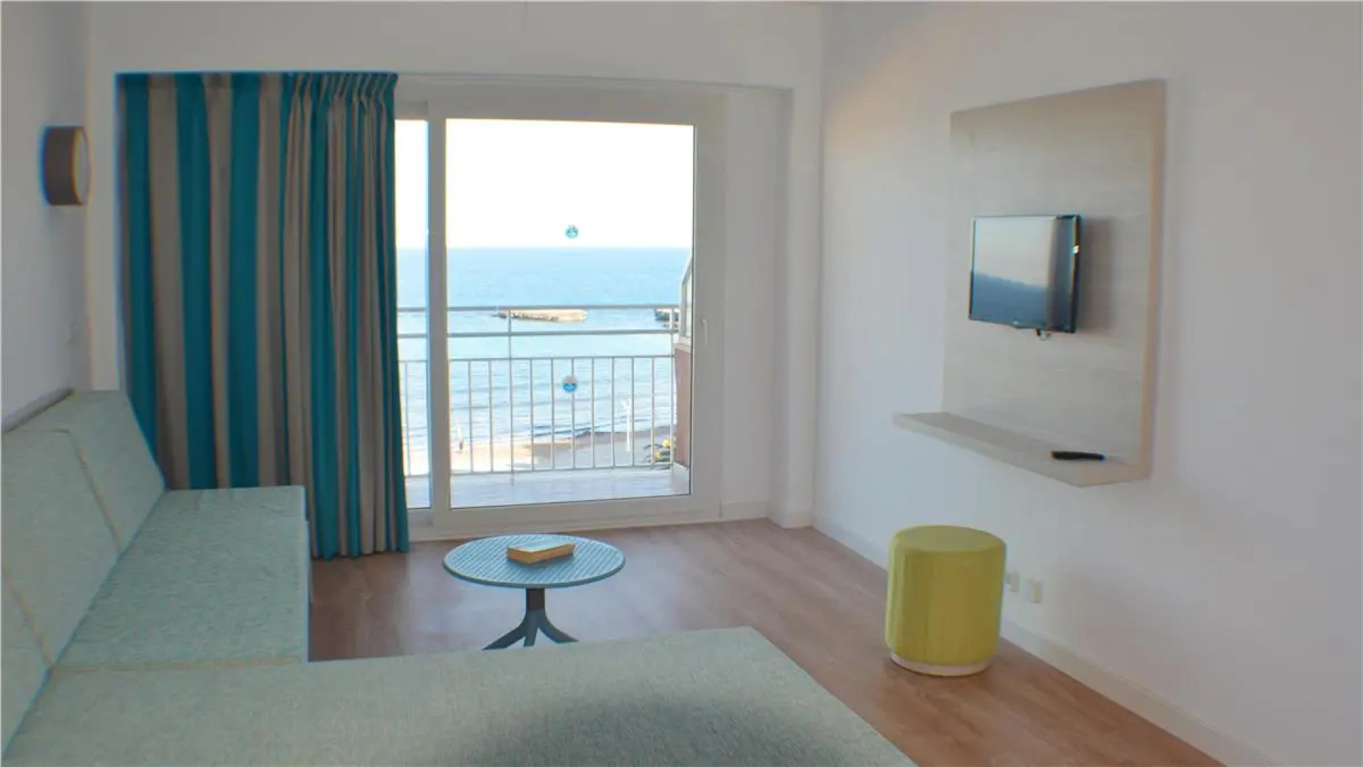 Апартаменты Playa Moreia