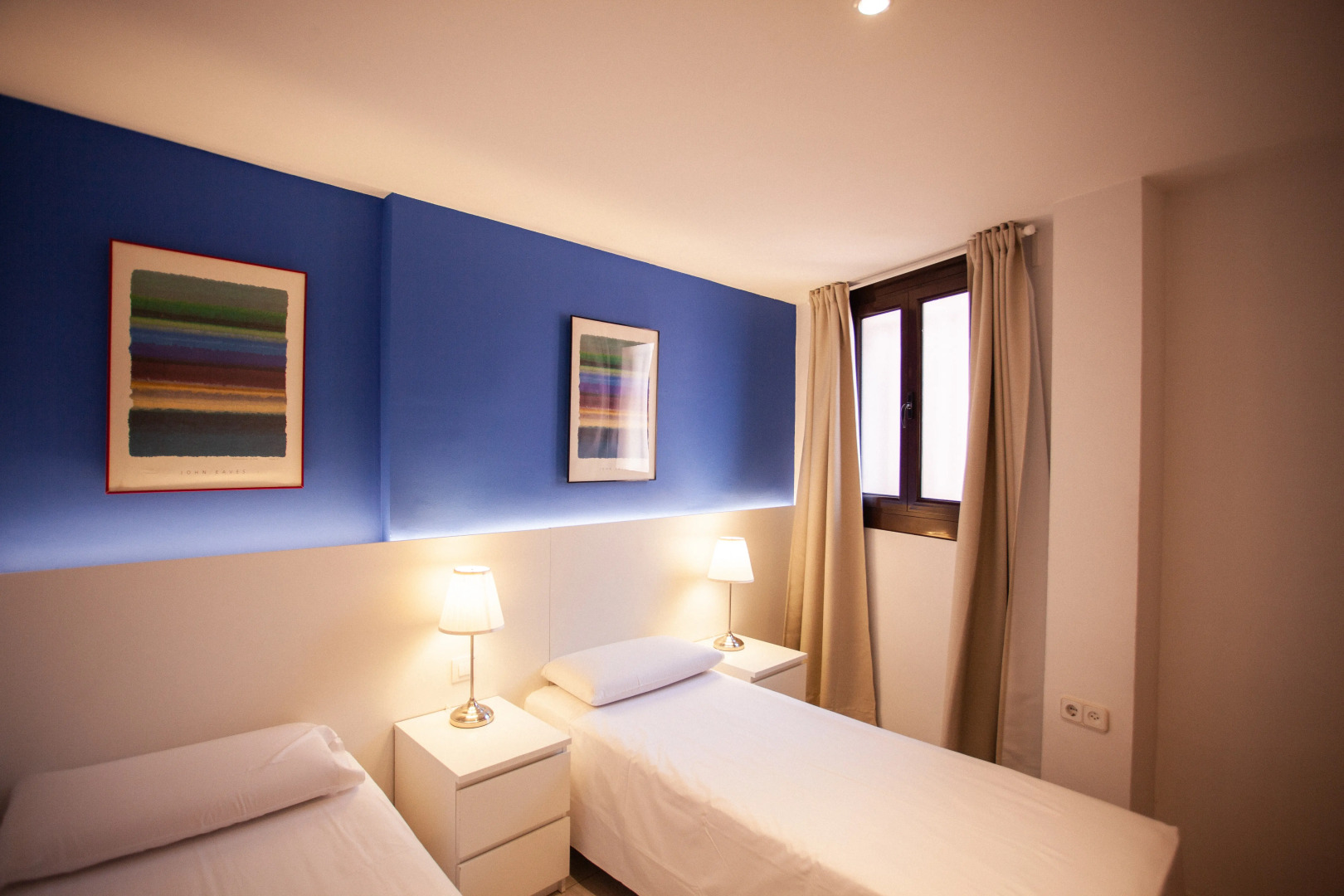 Las Ramblas Pasaje Bacardi Apartments