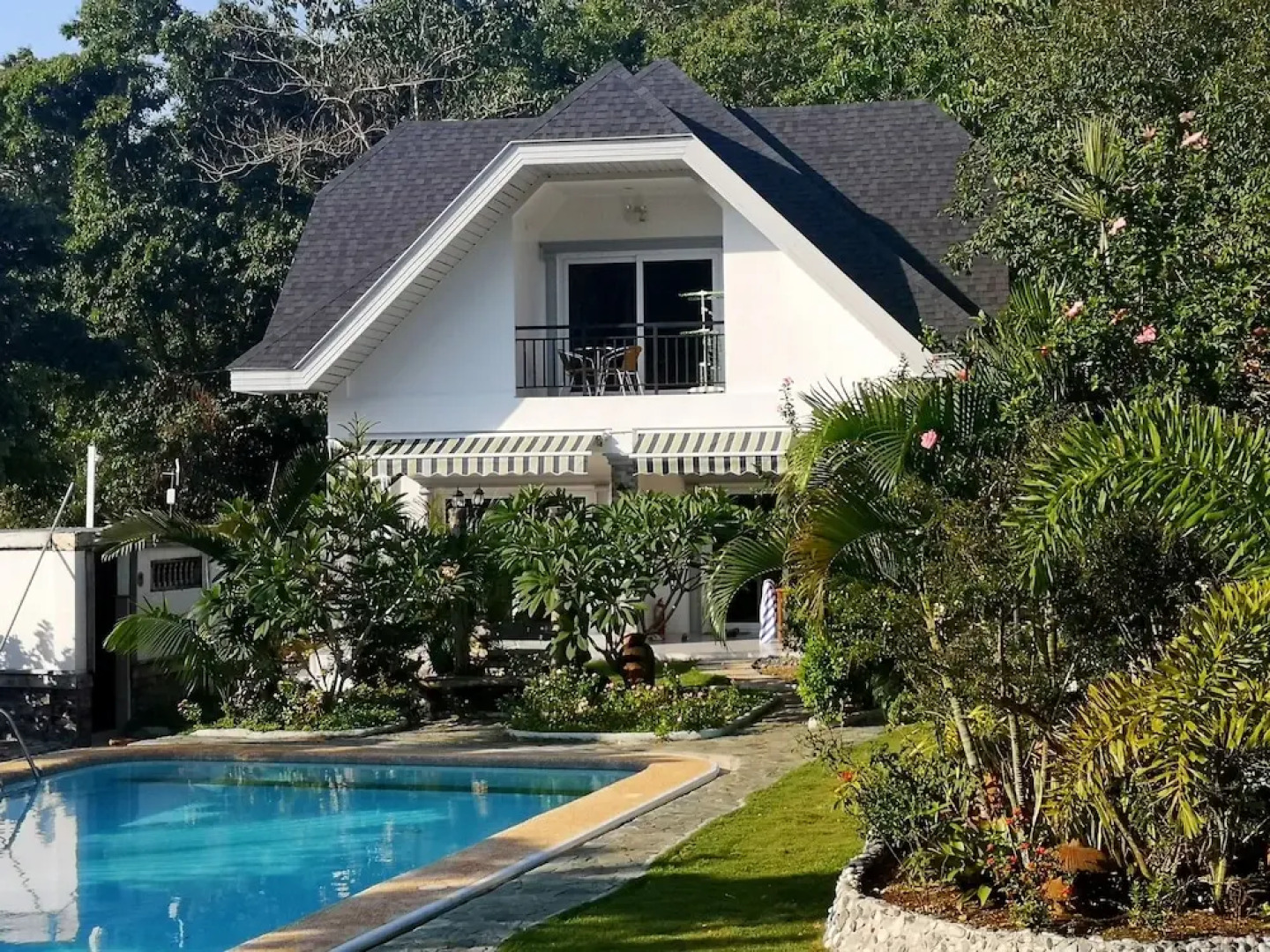 Garden Bungalows Resort