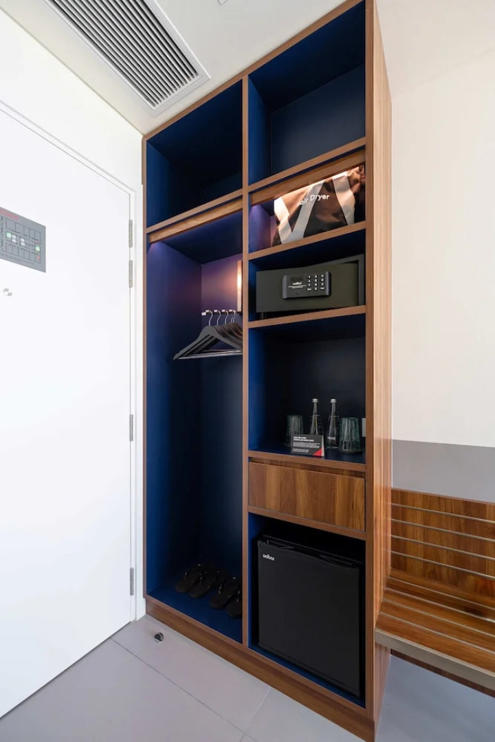 Wink Hotel Tuy Hoa Beach - 24hrs stay & Rooftop Pool Bar