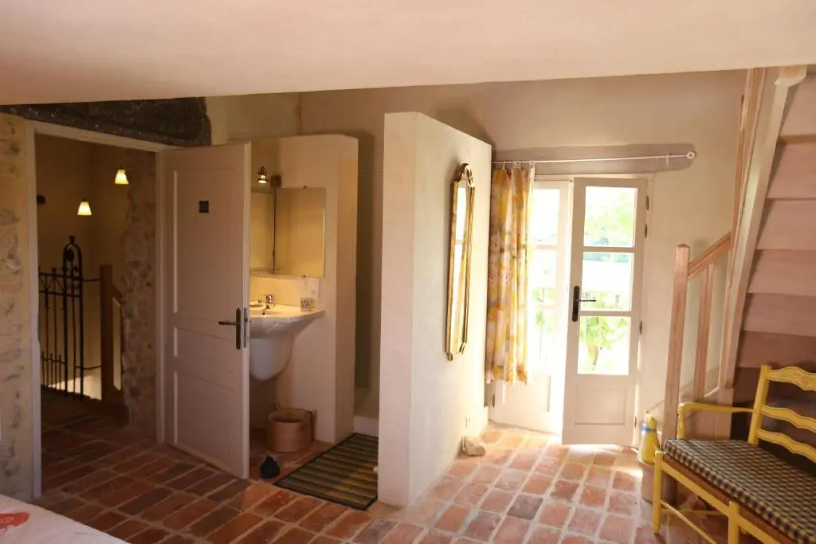 DOMAINE de MAS CARON Gîte 4* au pied du Ventoux en Provence