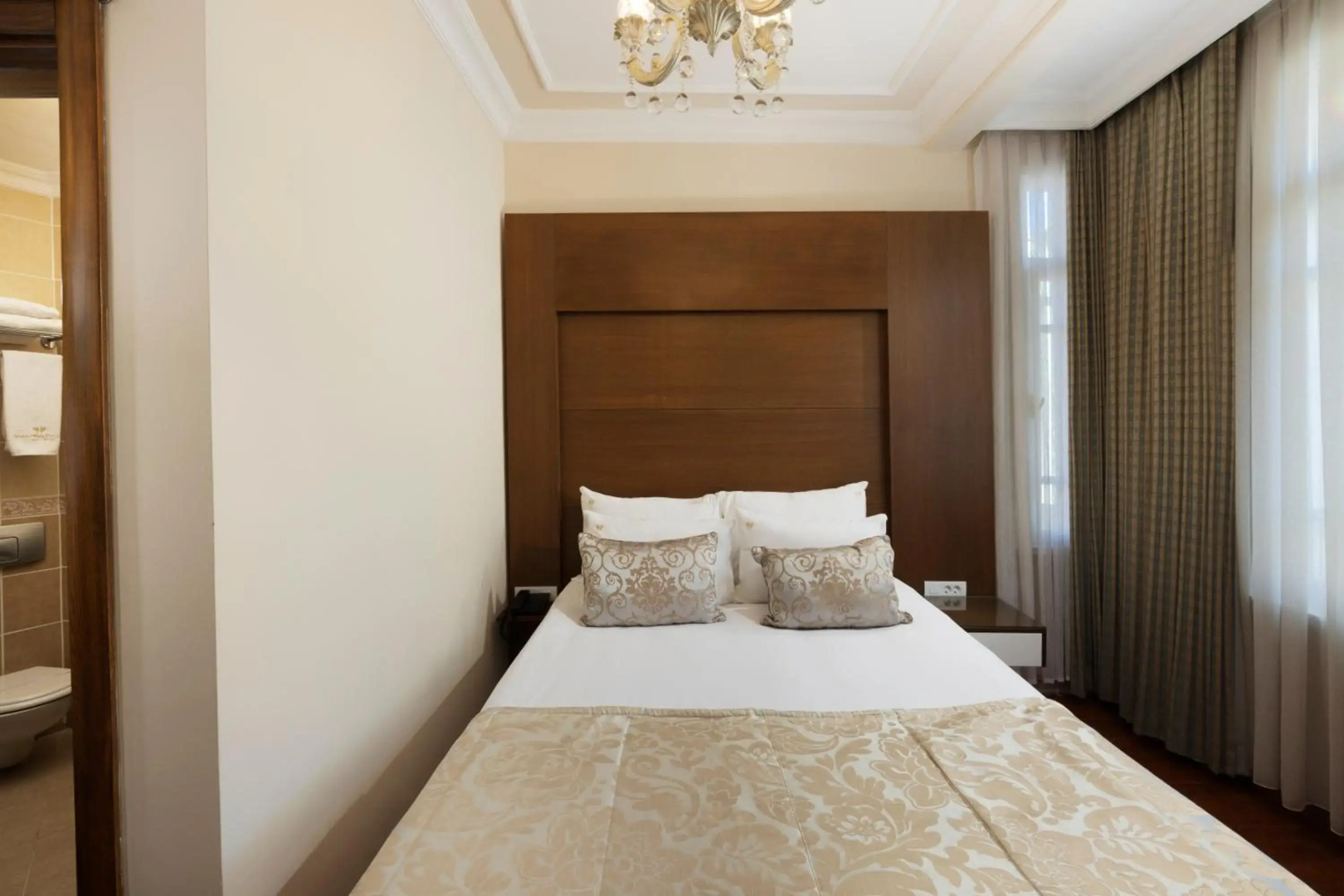 Seven Hills Hotel - Special Class