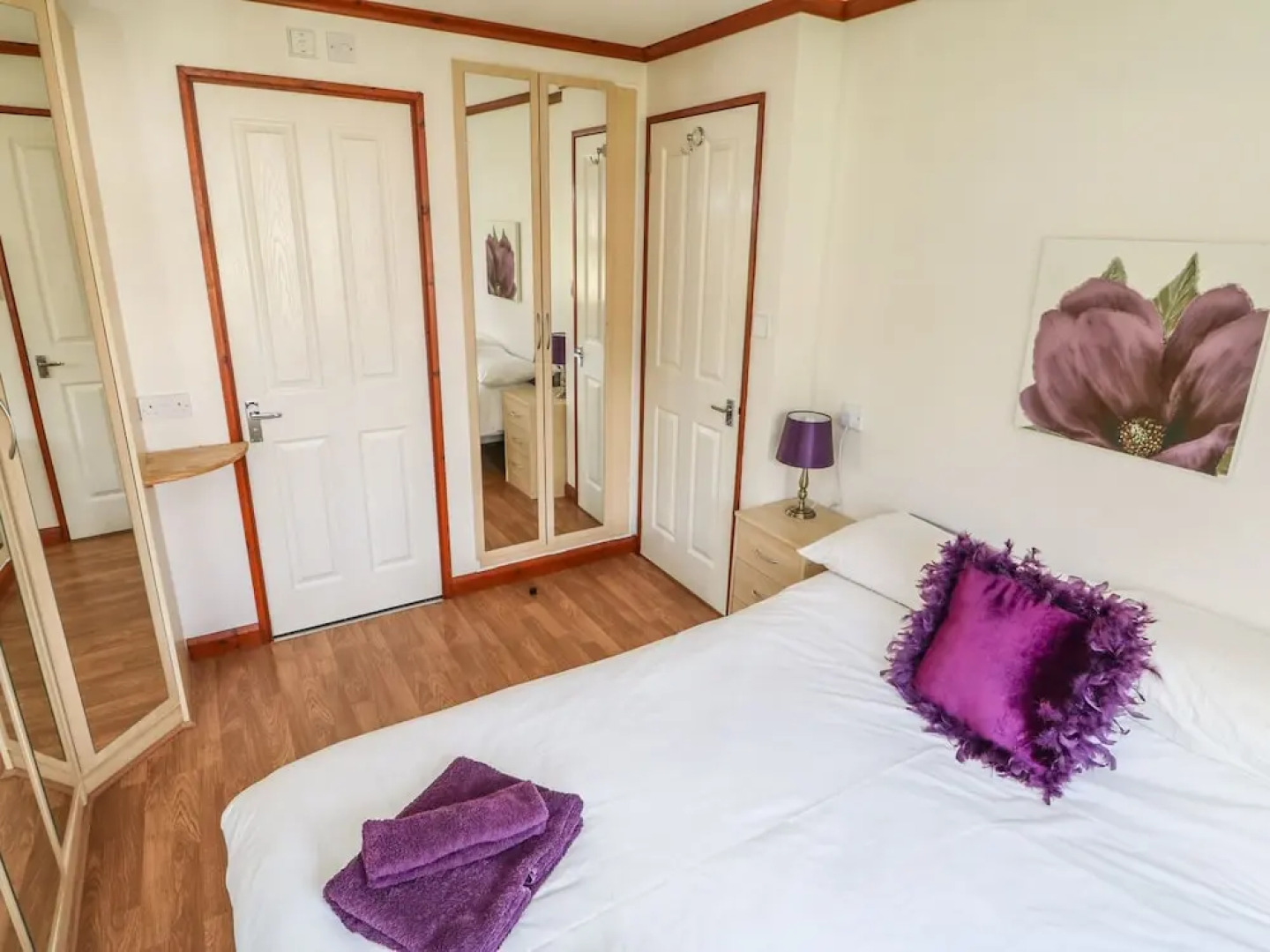 Smew, 2 Gibson Approach, Lincoln