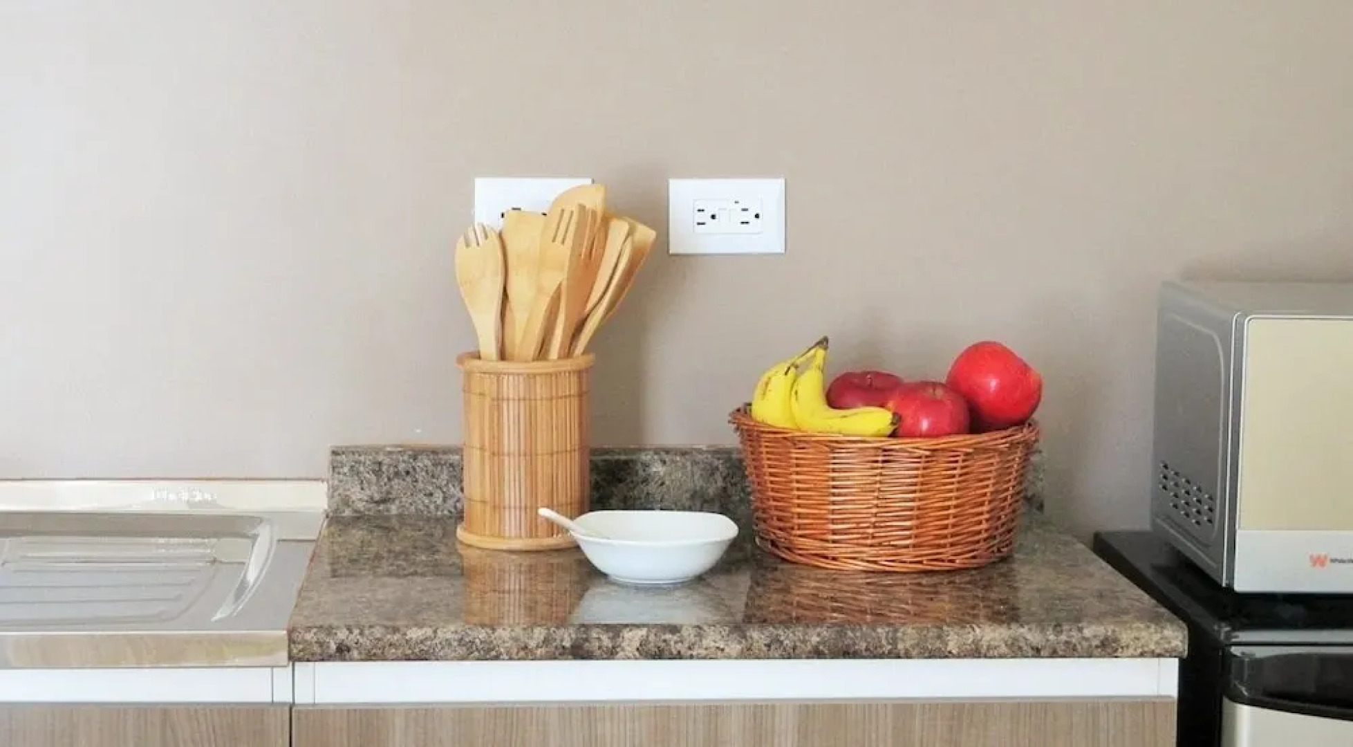 Cedar Cats Apartments