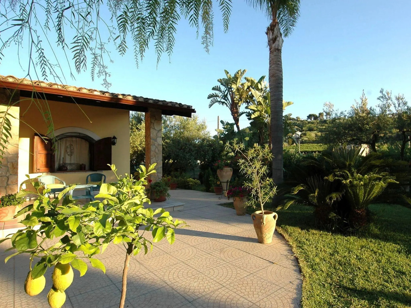 Holiday Home With Private Pool, Near the Beach