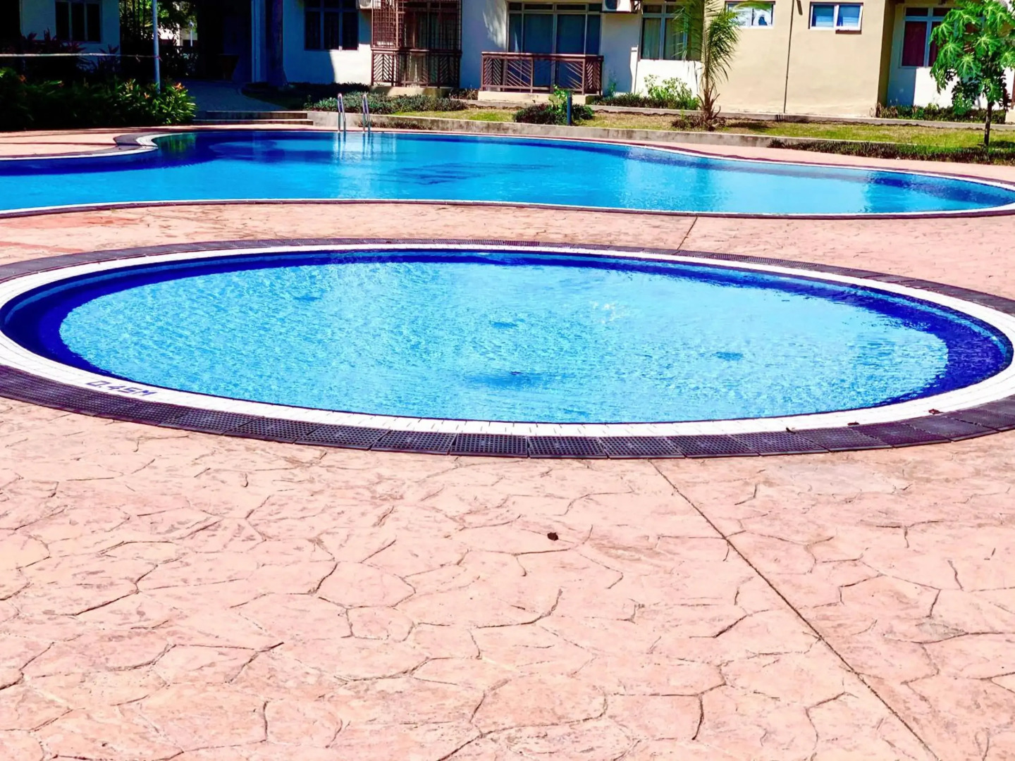 Sea La Vie Batik @ Laguna Resort