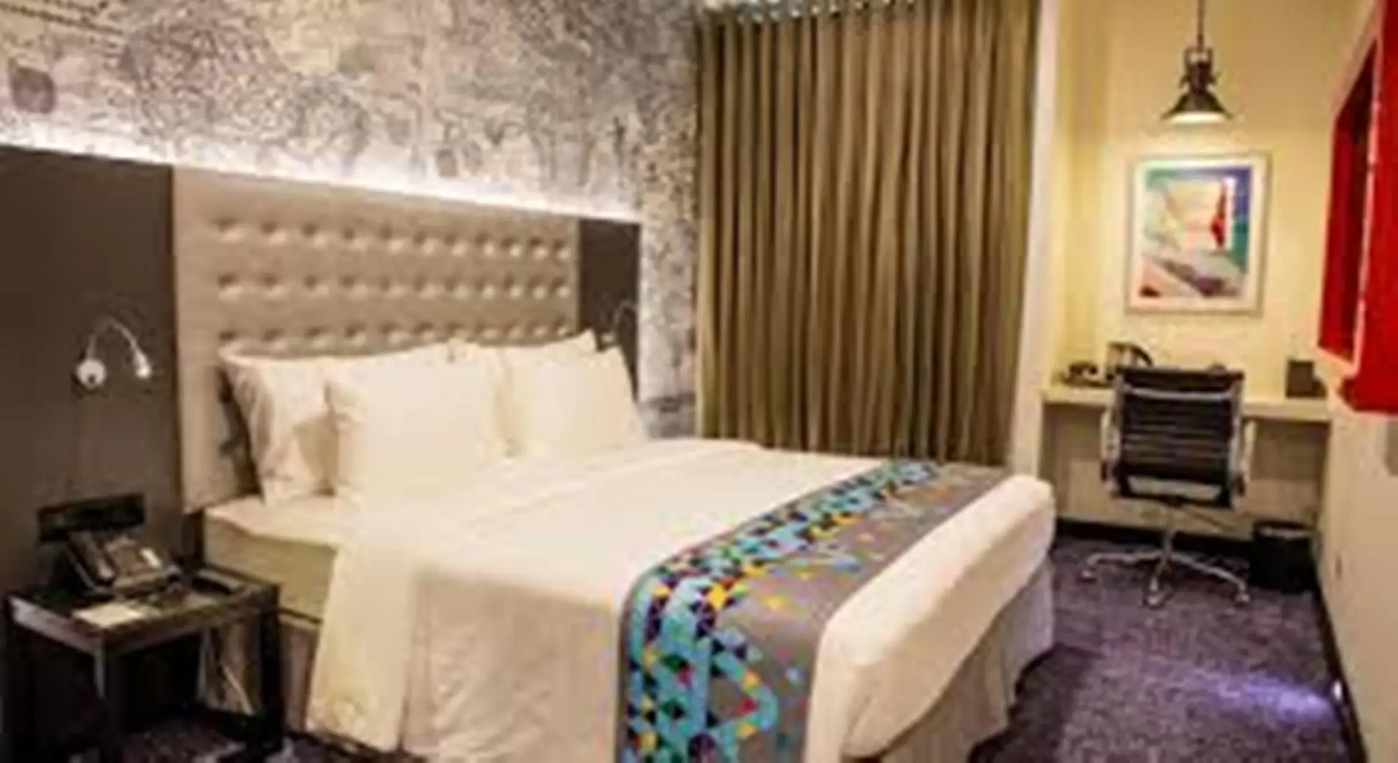 Fairway Colombo - Sri Lanka's First Hotel With Robot Technology