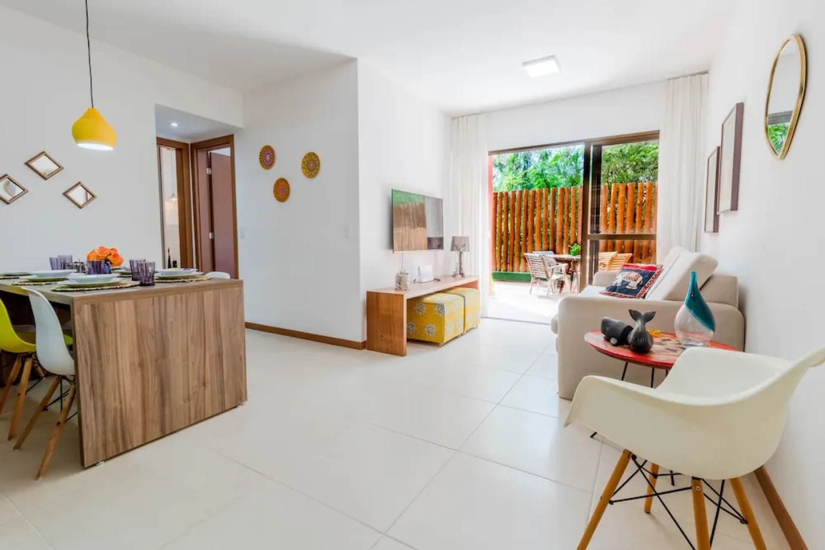 IT08 Lindo Ap 2 Quartos - Itacimirim