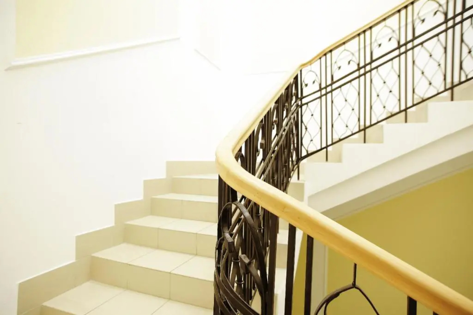 Mini-Hotel Under The Roof