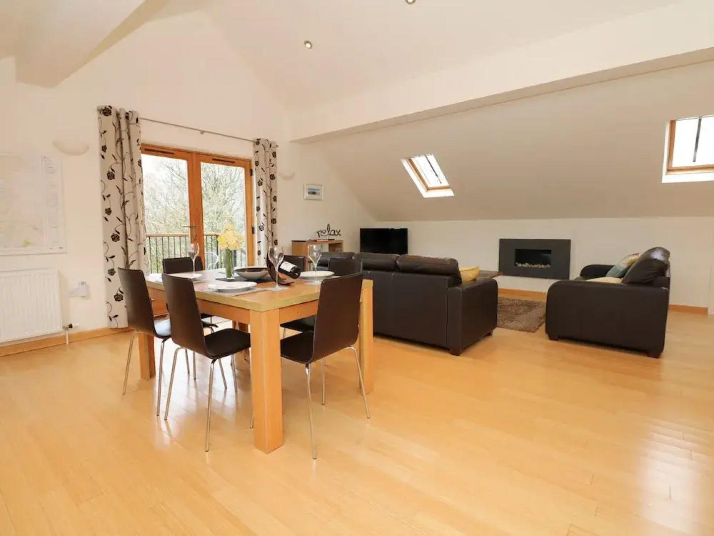 Cholwell Barn Apartment