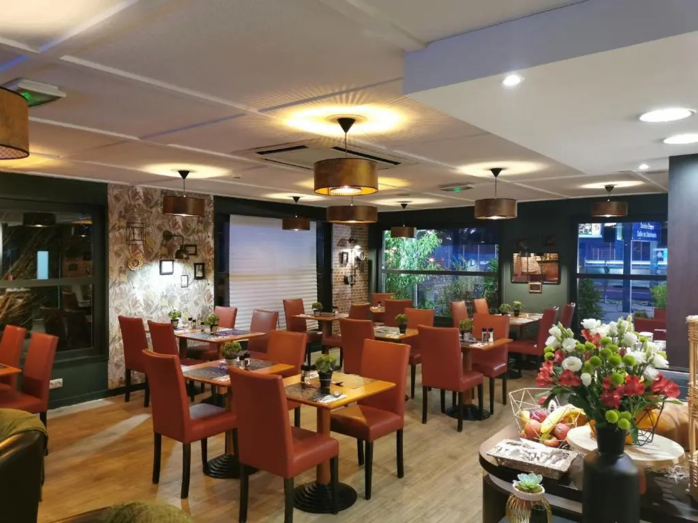 Kyriad Avignon Cap Sud