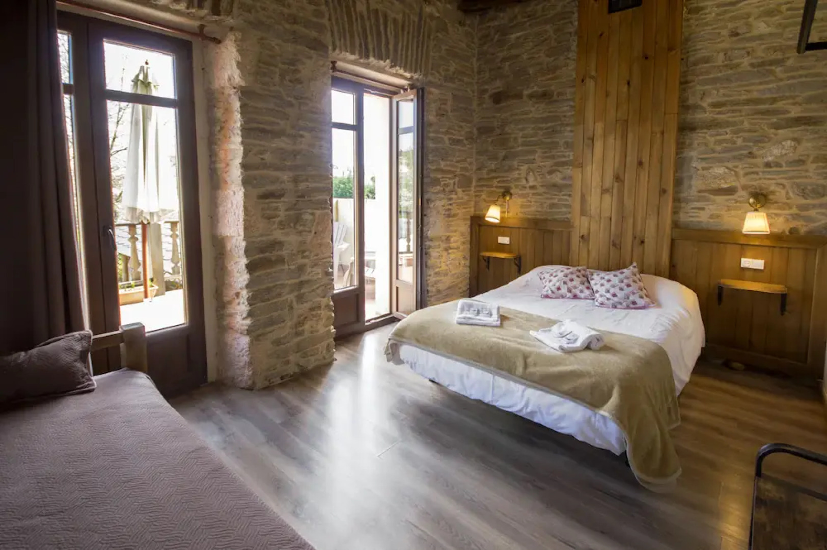 Albergue La Casona de Sarria