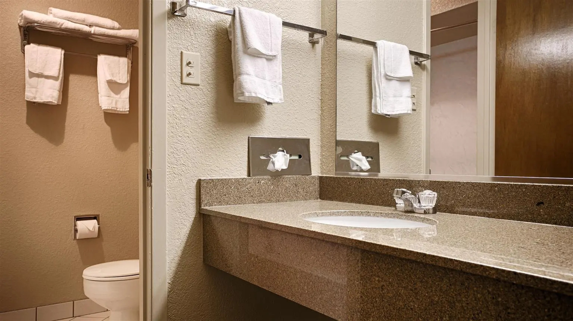 Best Western Chateau Ville Motor Inn