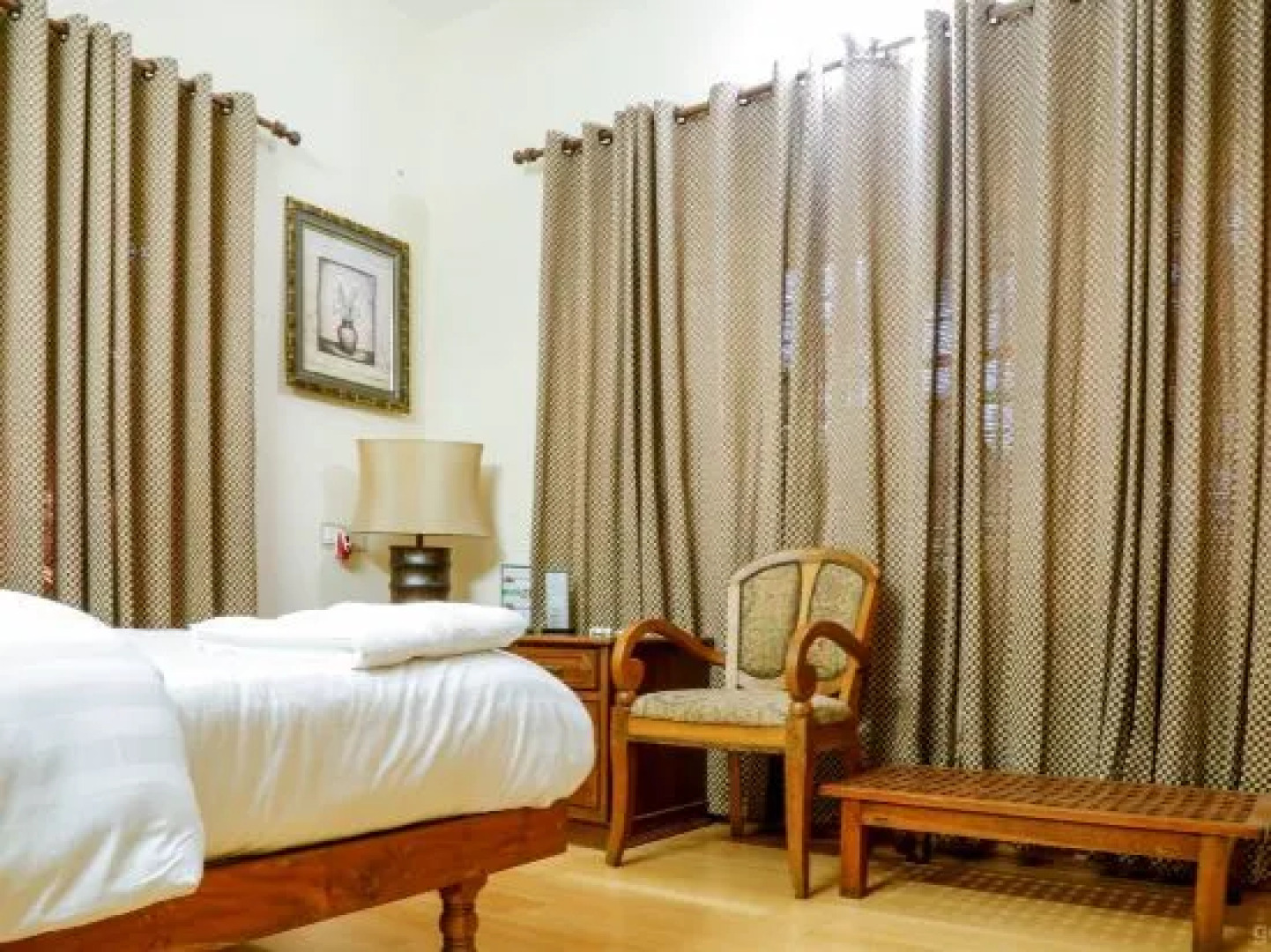 The Isle By Area 707