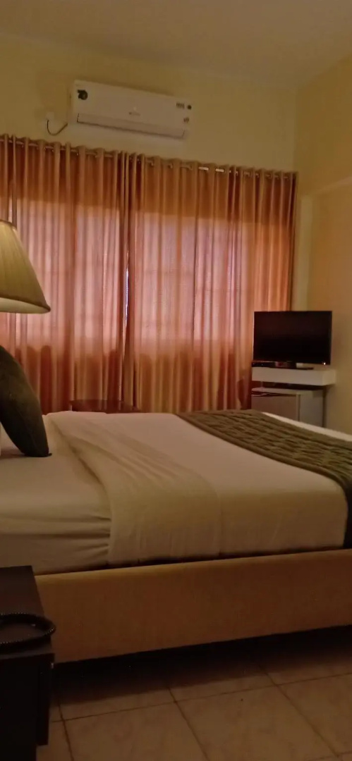 Hotel Poonja International
