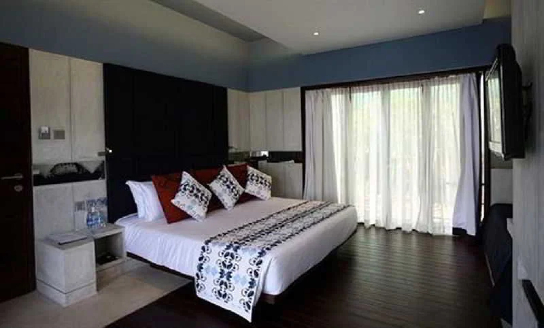 The Park on Vembanad Lake