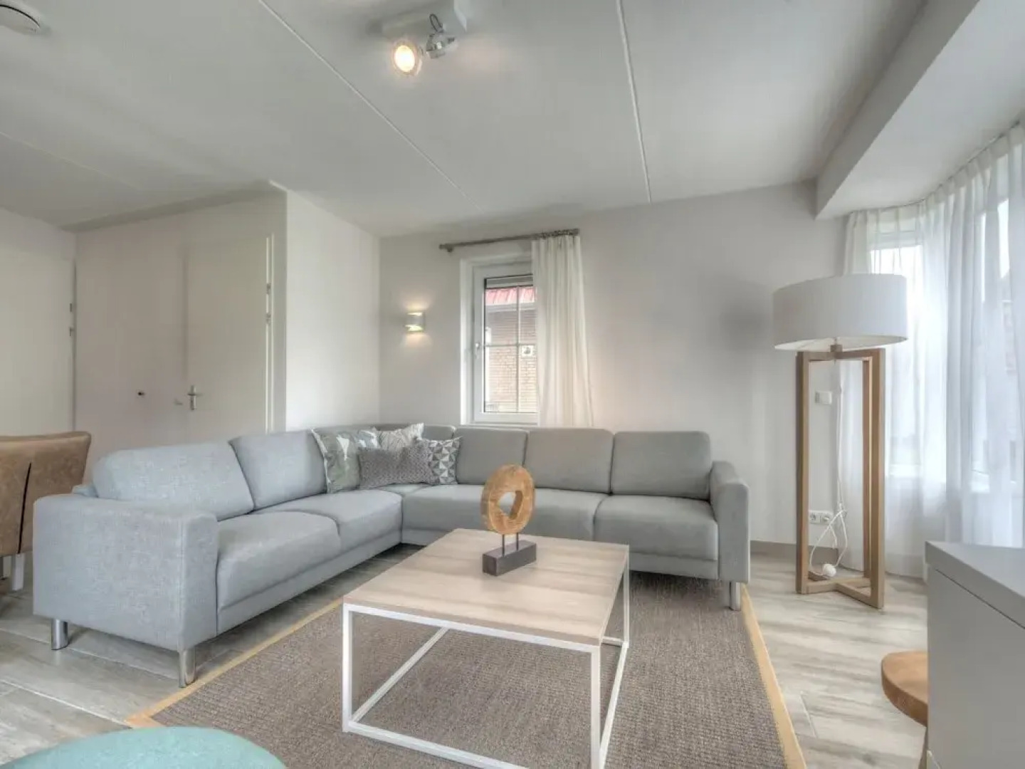 Luxurious, Stately Villa With Washing Machine, on a Holiday Park, Beach at 1 km