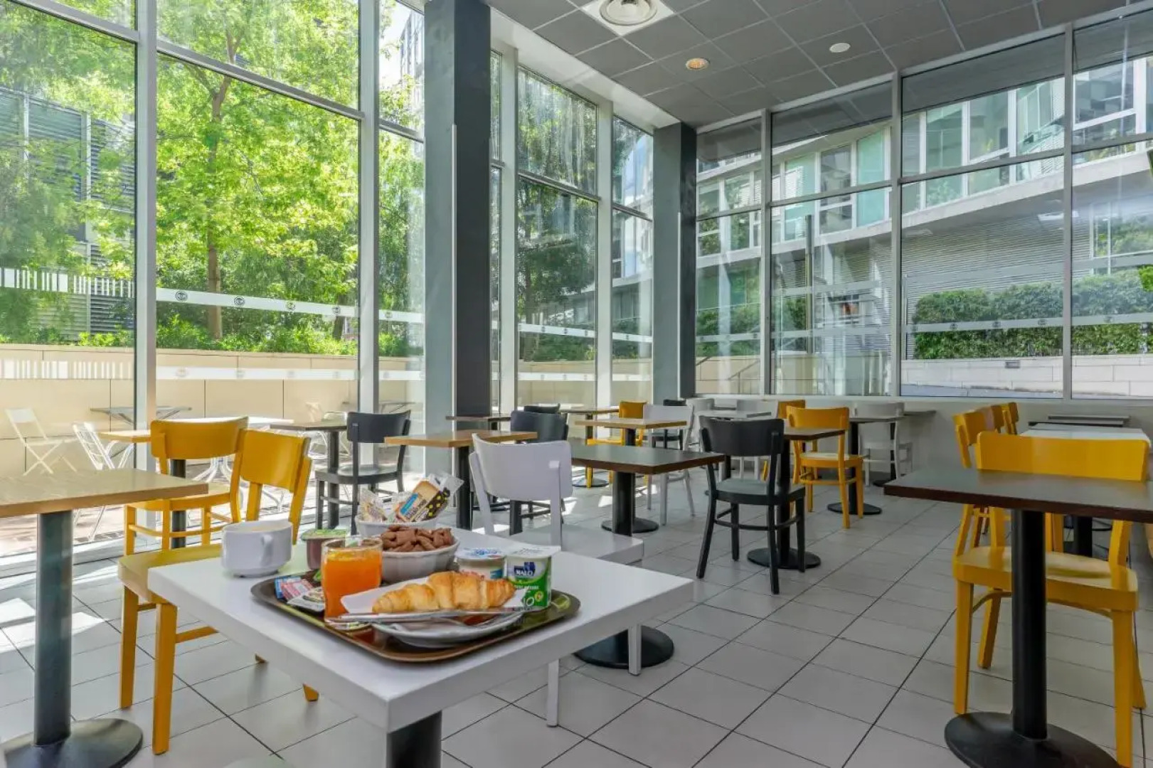 B&B HOTEL Marseille Euromed