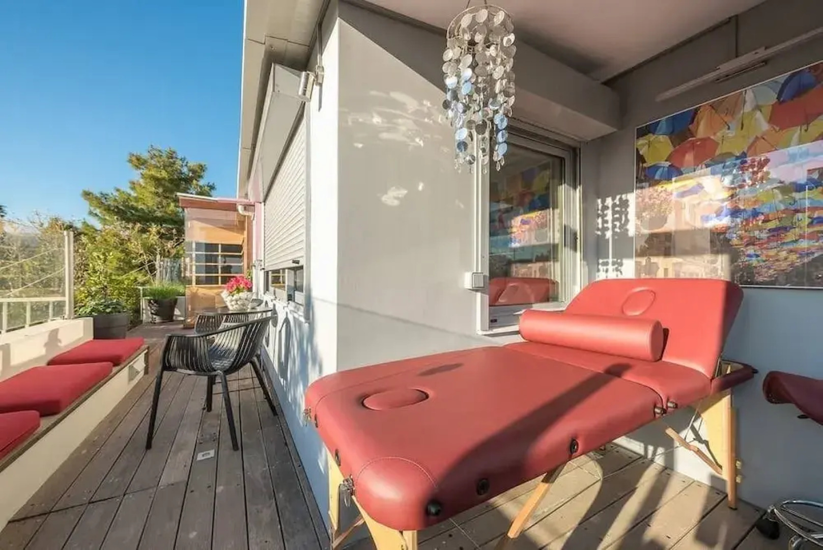 Sea View Apartment with Hot Tub & Sauna