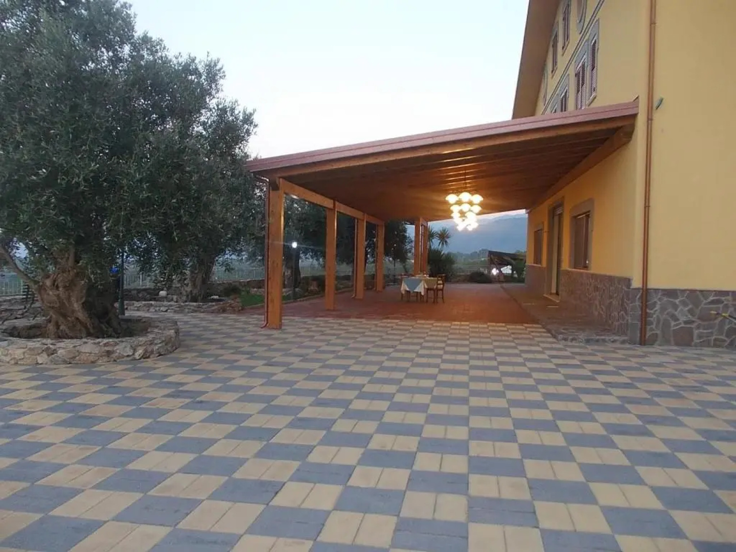 Uliveto Garden