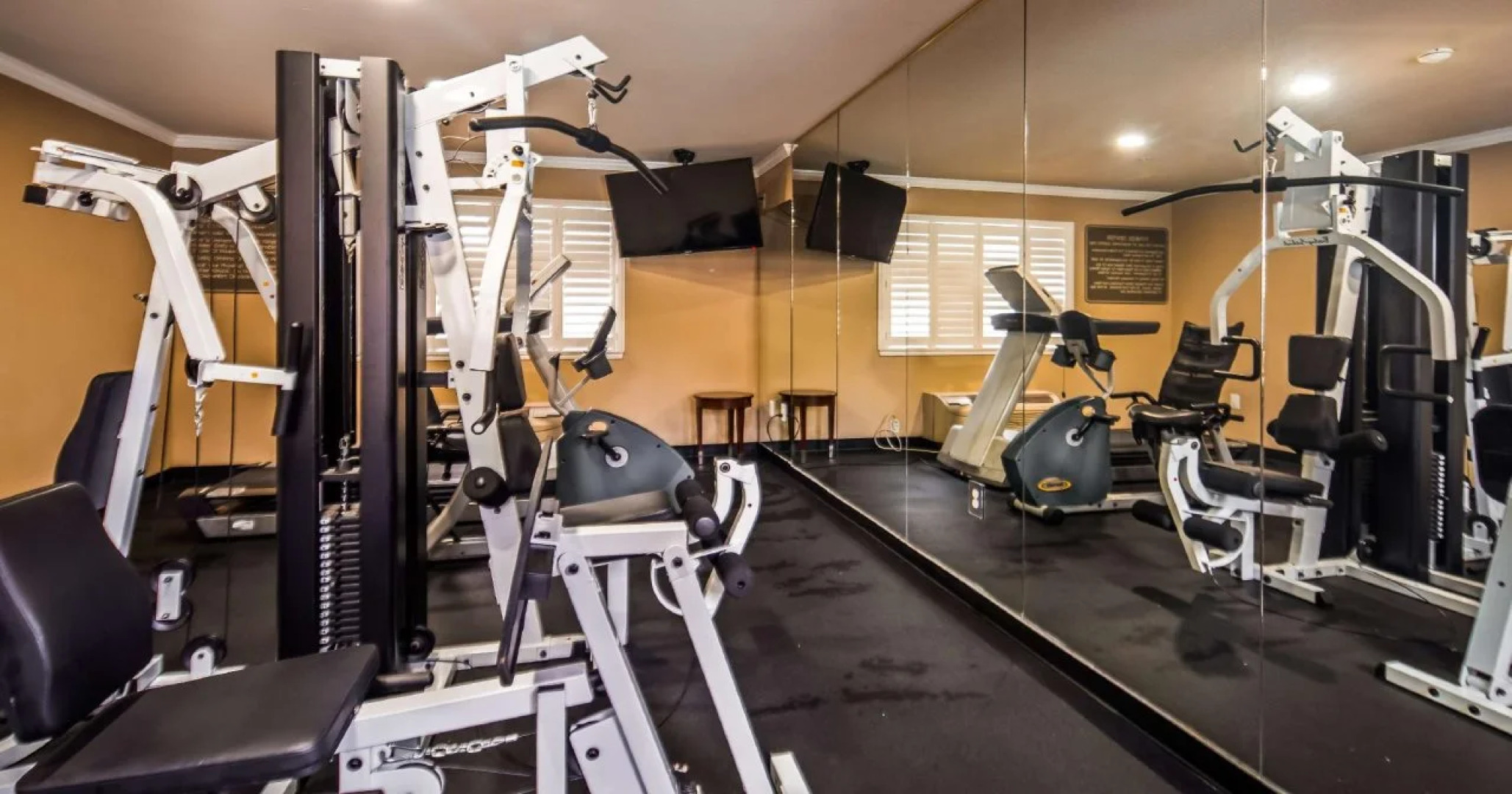 Best Western Plus Orchard Inn