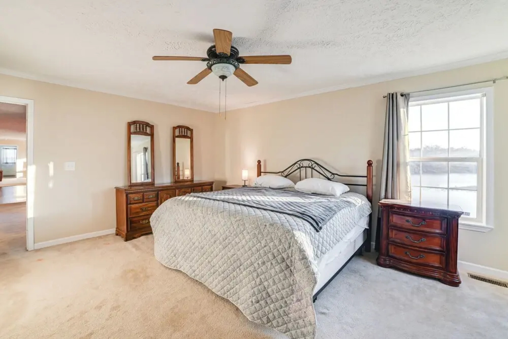 Walk to Ohio River: Golconda Home w/ Water Views!