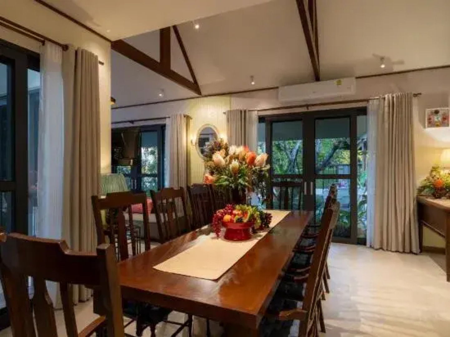 Luxury private pool villa No.8 Chiang Mai