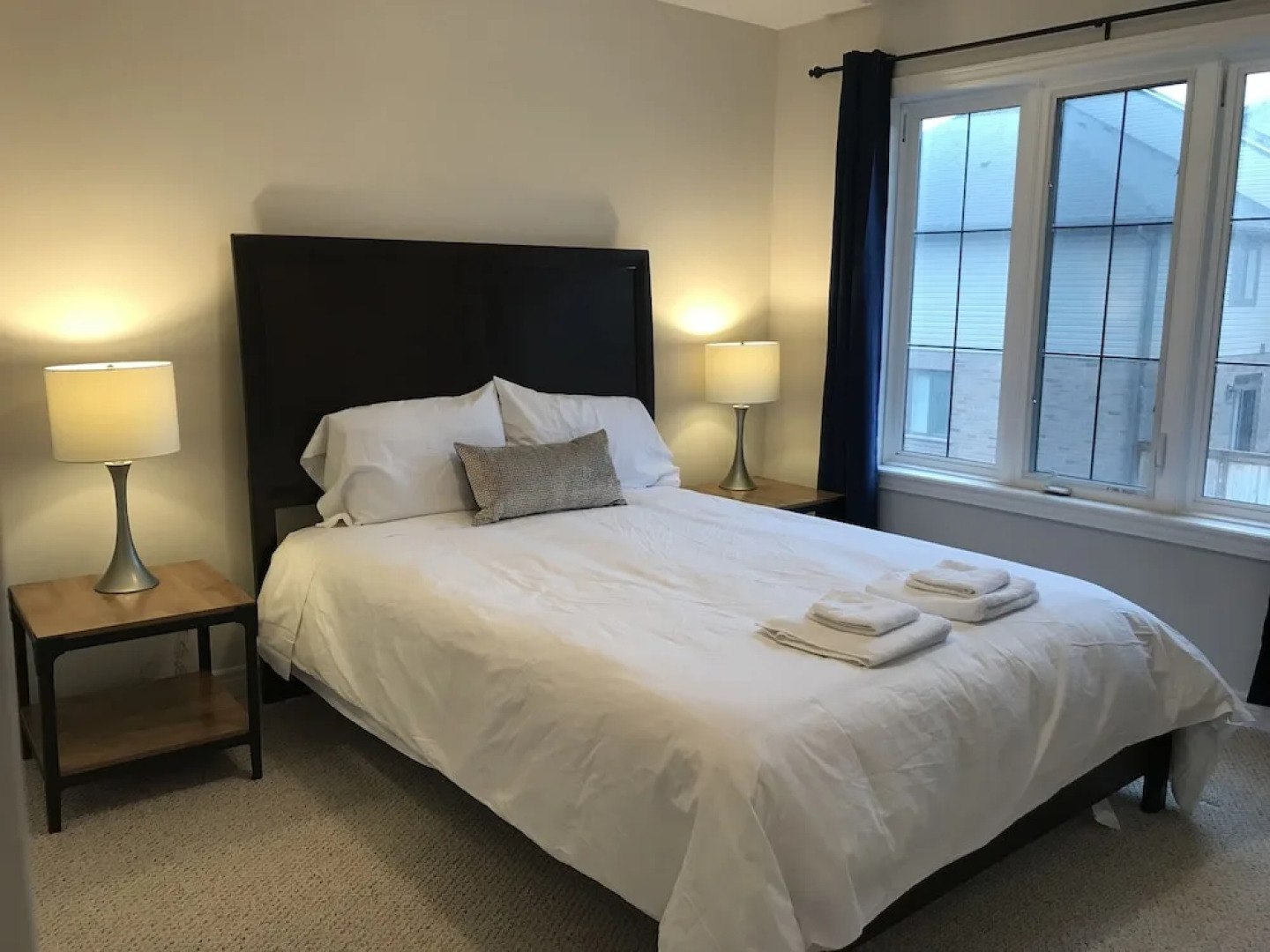 Exceptional Townhouse at Lake Ontario