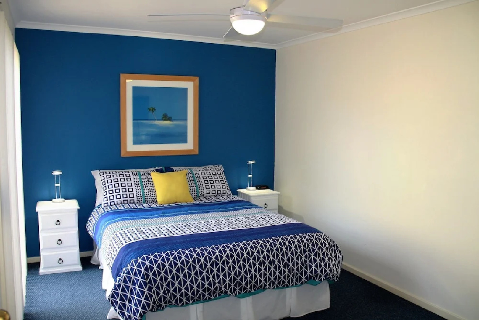 Seafaring at Fingal Bay