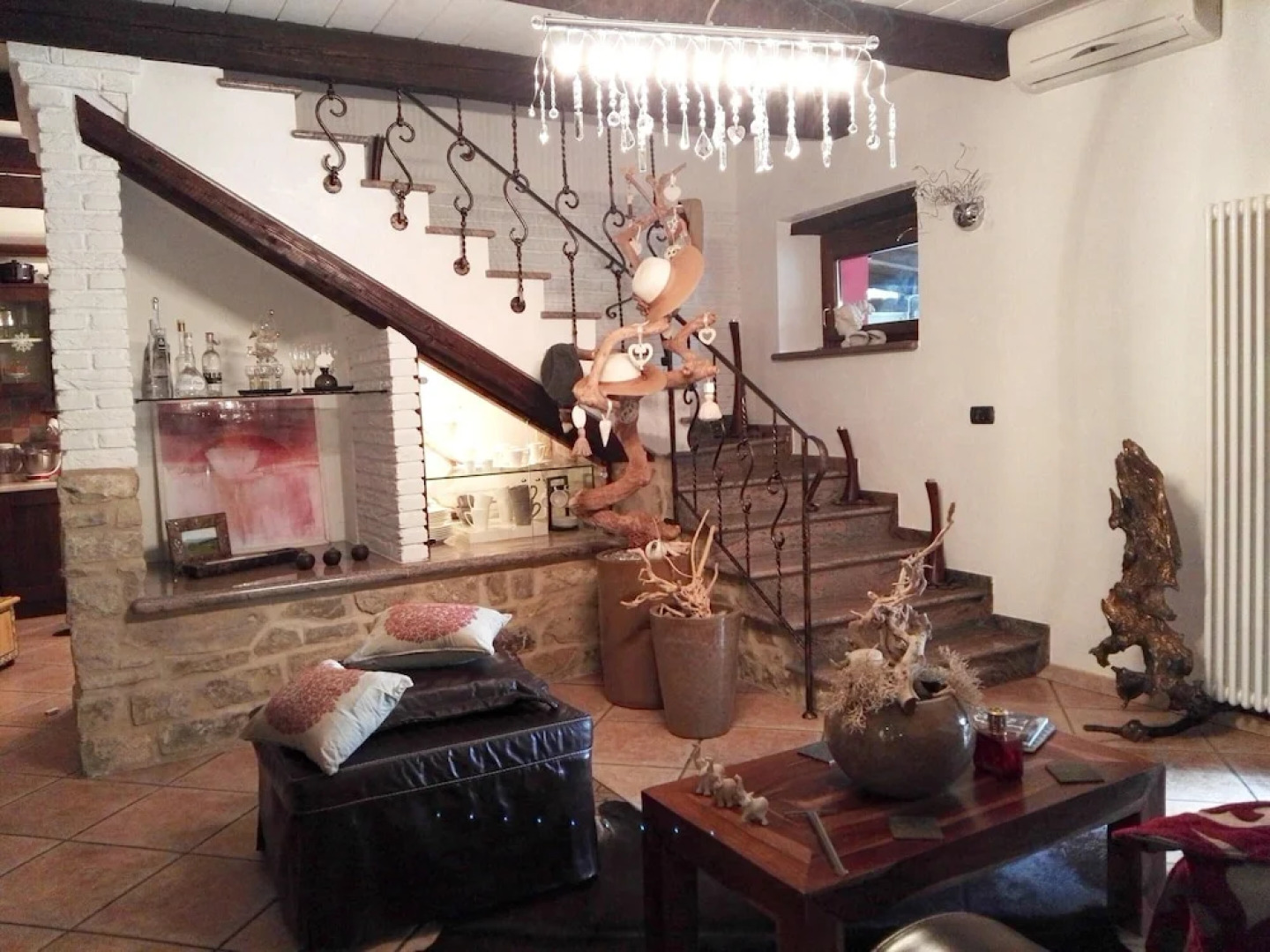 House With 2 Bedrooms in Cupramontana, With Enclosed Garden and Wifi -