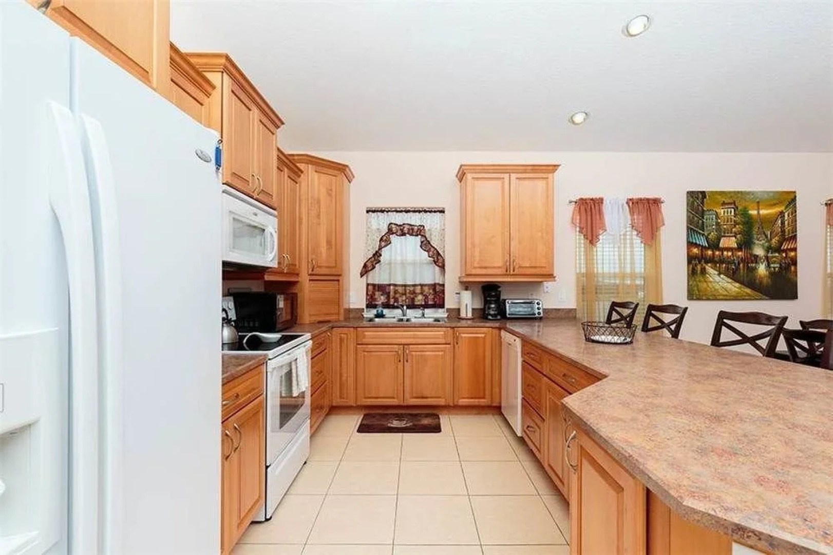 Water's Edge 4 Br home by RedAwning