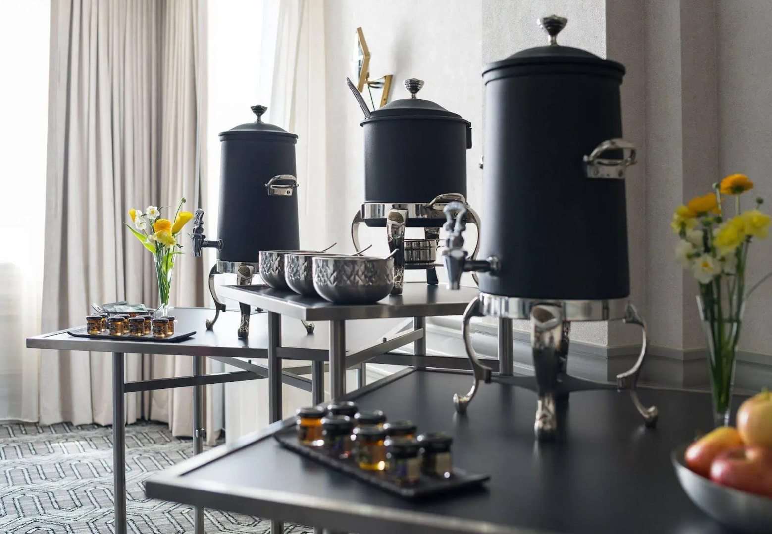 Hotel LeVeque, Autograph Collection